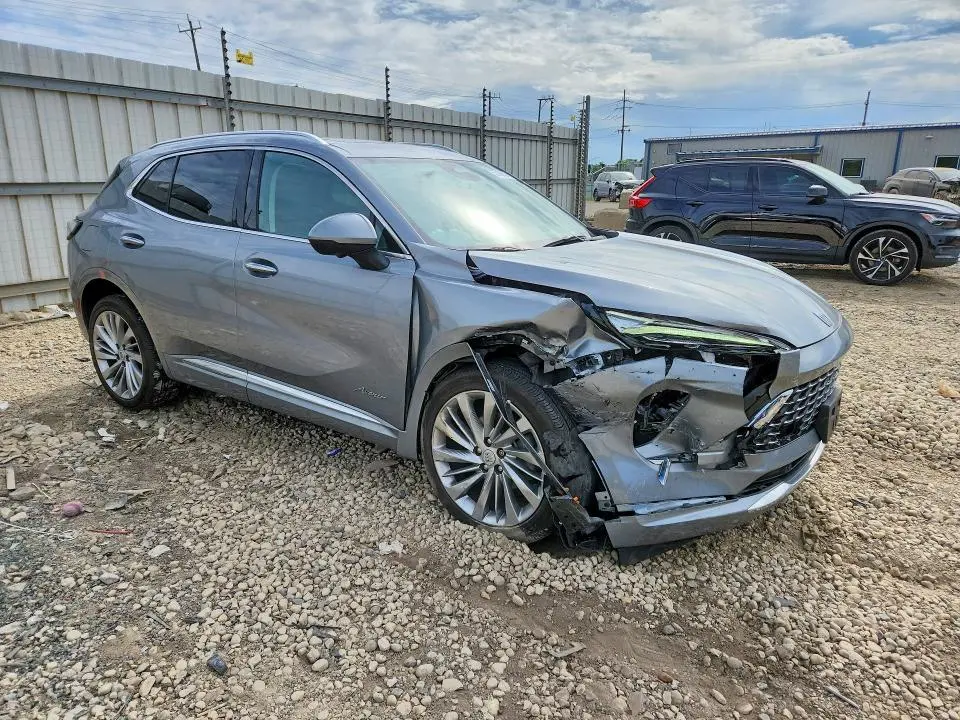 2025 BUICK ENVISION AVENIR  