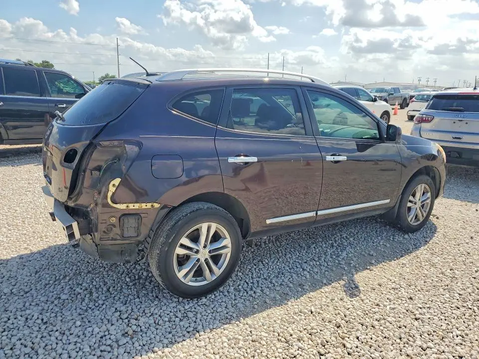 2013 NISSAN ROGUE S  
