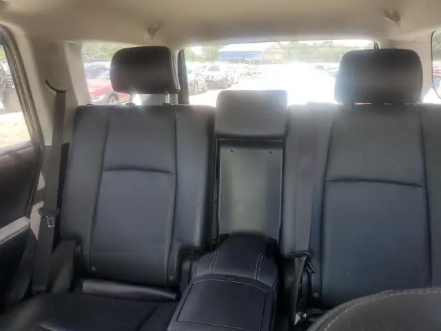 2018 TOYOTA 4RUNNER SR5  