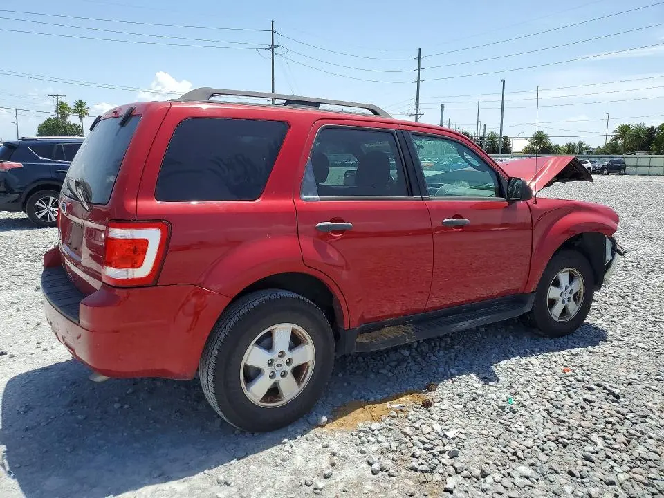2011 FORD ESCAPE XLT  