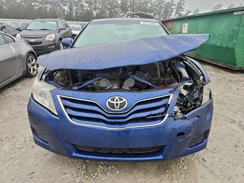 2011 TOYOTA CAMRY BASE  