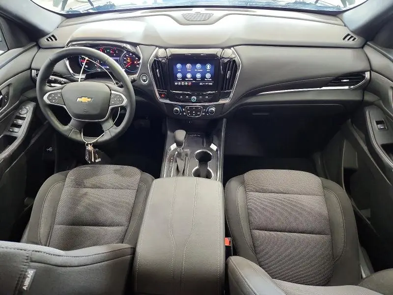 2023 CHEVROLET TRAVERSE LT  