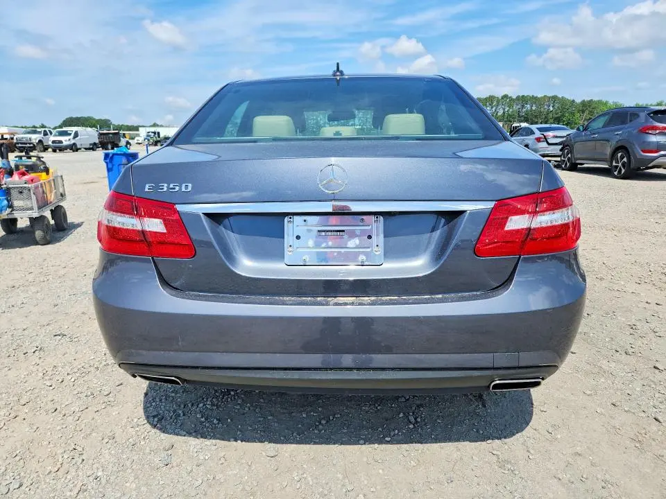 2010 MERCEDES-BENZ E 350  