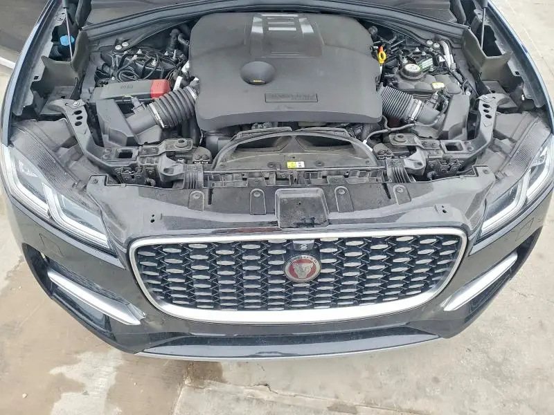 2021 JAGUAR F-PACE   