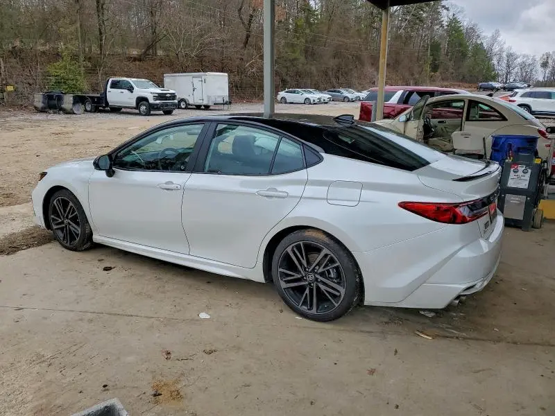 2025 TOYOTA CAMRY XSE  