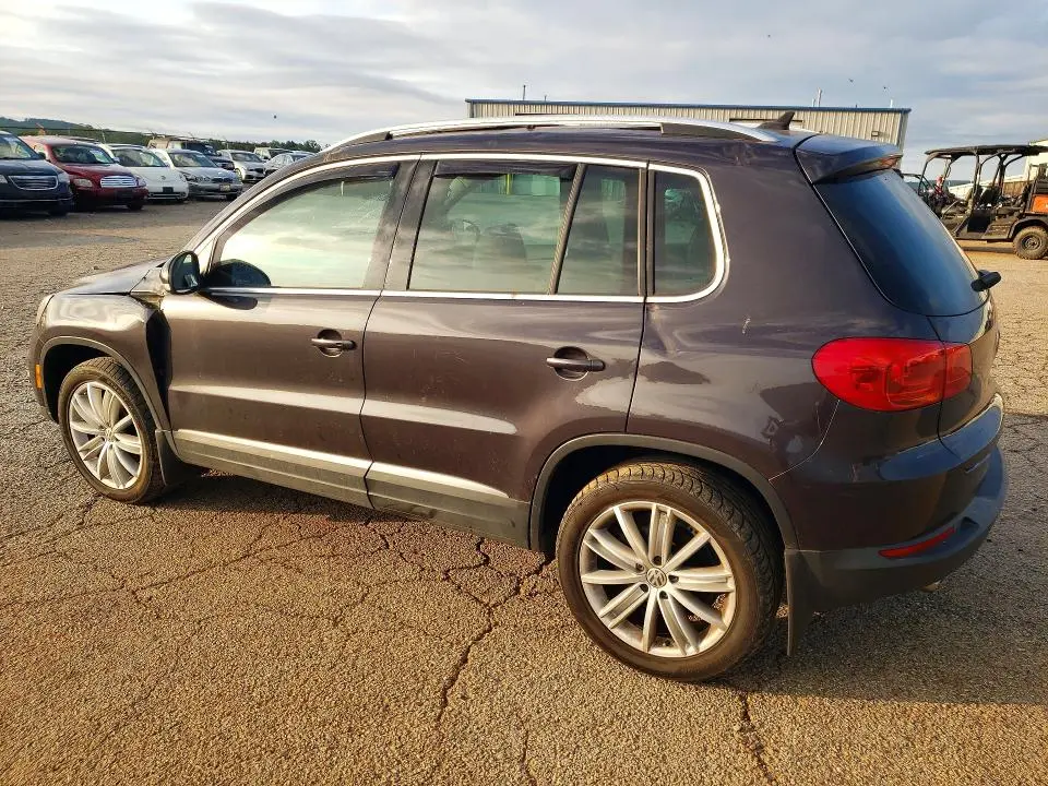 2016 VOLKSWAGEN TIGUAN S  
