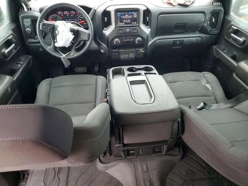 2024 CHEVROLET SILVERADO C1500 CUSTOM  