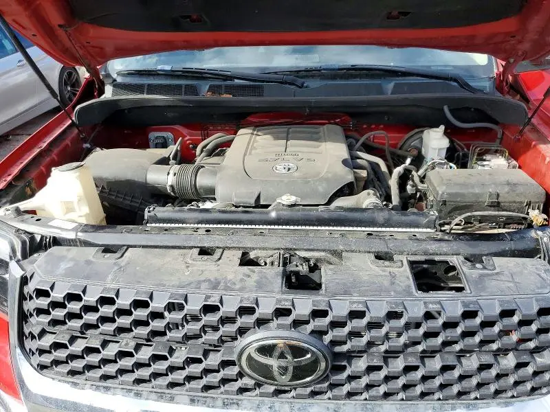 2020 TOYOTA TUNDRA CREWMAX SR5  