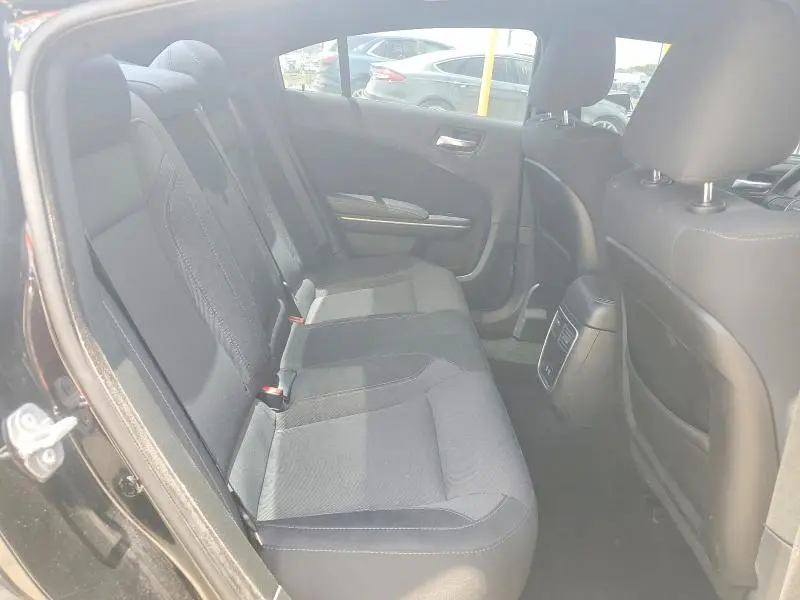 2019 DODGE CHARGER SXT  