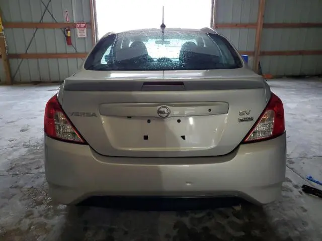 2018 NISSAN VERSA S  