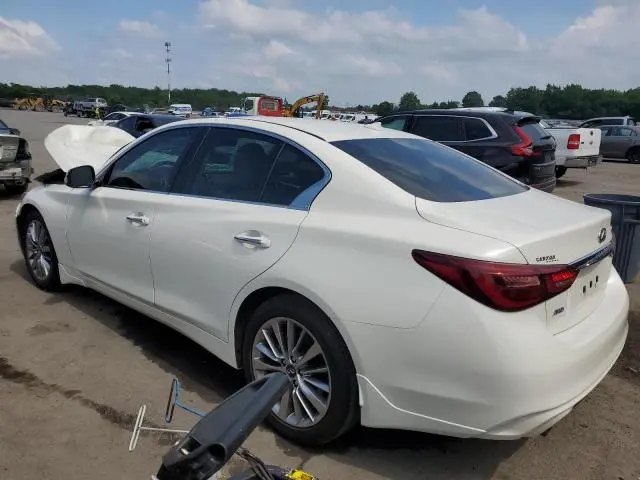 2018 INFINITI Q50 LUXE  