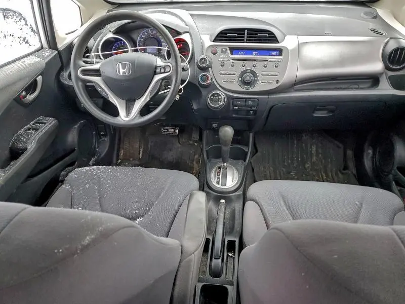 2013 HONDA FIT LX  