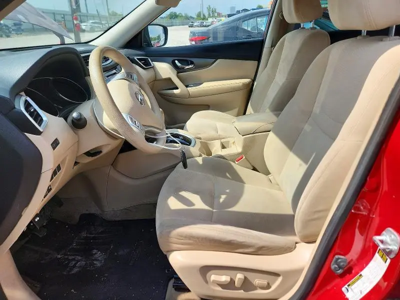 2015 NISSAN ROGUE SV  