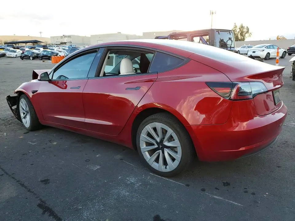 2021 TESLA MODEL 3   