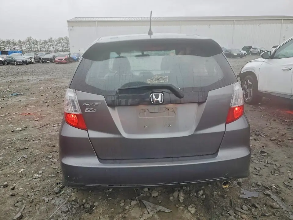 2011 HONDA FIT SPORT  
