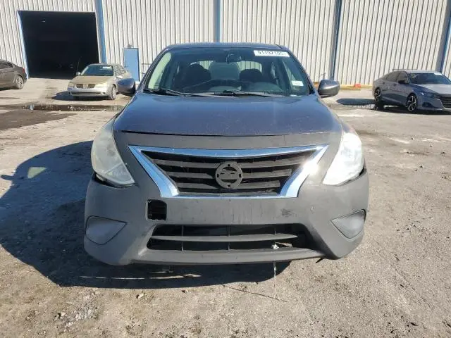 2018 NISSAN VERSA SV  