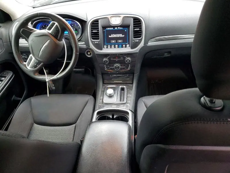 2019 CHRYSLER 300 TOURING  