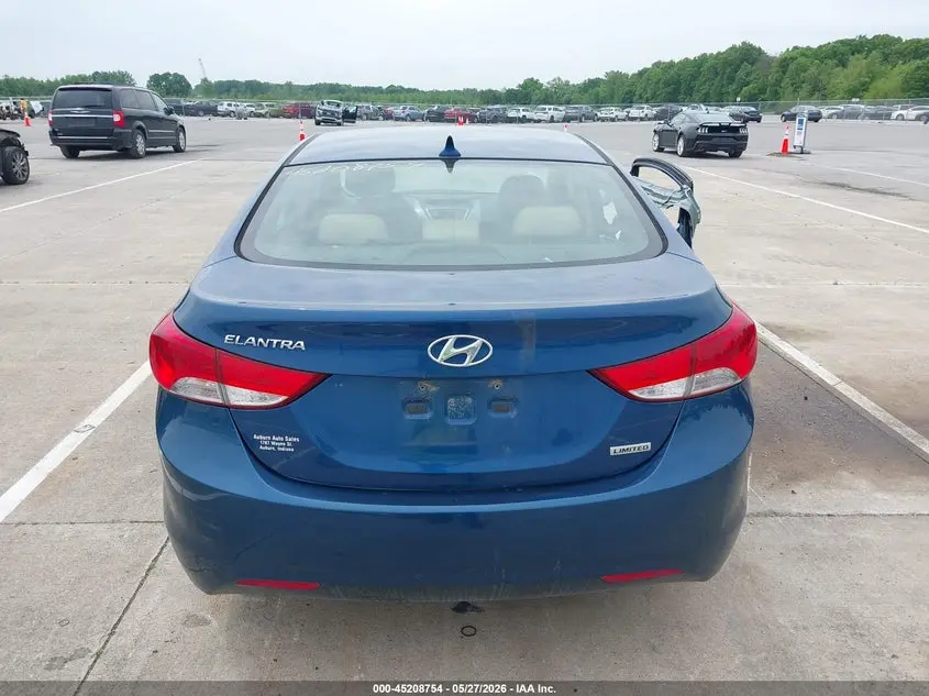 2013 HYUNDAI ELANTRA LIMITED