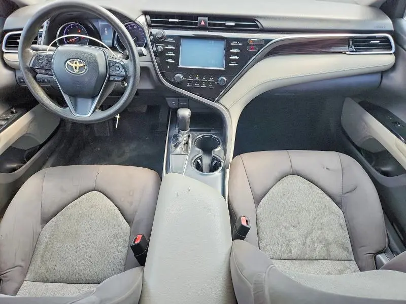2018 TOYOTA CAMRY LE  