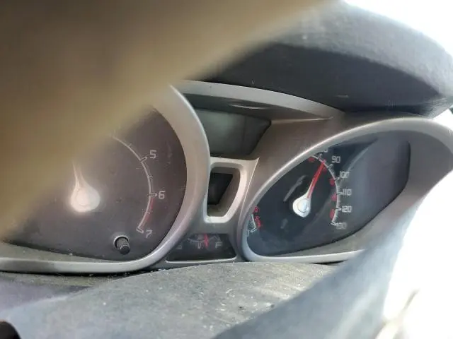 2011 FORD FIESTA SE  