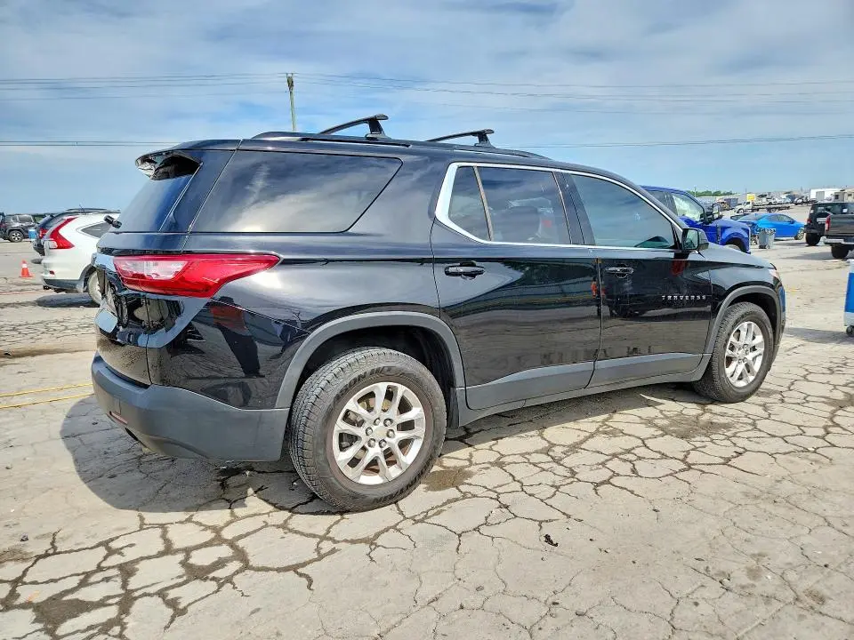 2018 CHEVROLET TRAVERSE LS  