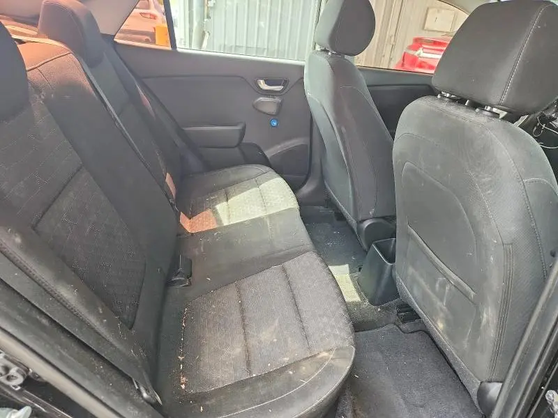 2018 KIA RIO LX  