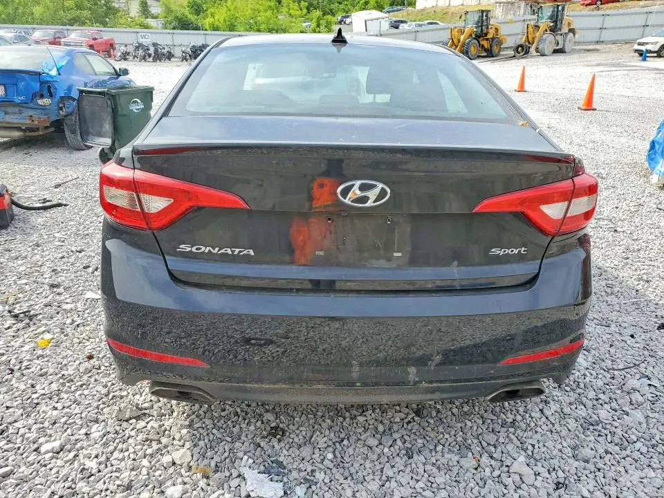 2016 HYUNDAI SONATA SPORT  