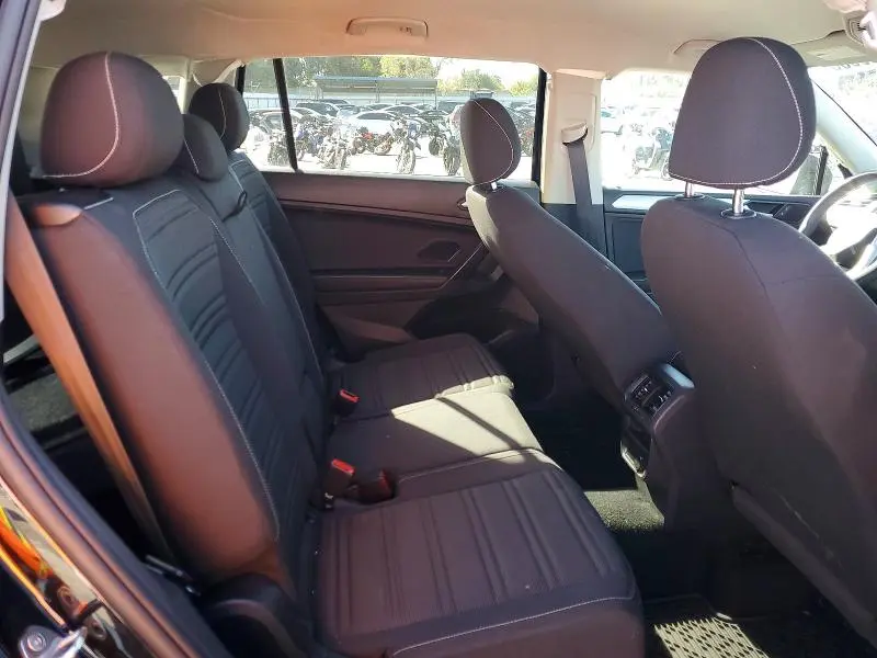 2022 VOLKSWAGEN TIGUAN S  