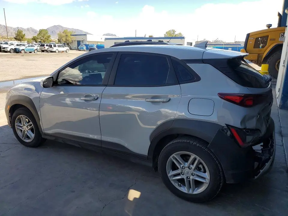 2022 HYUNDAI KONA SE  
