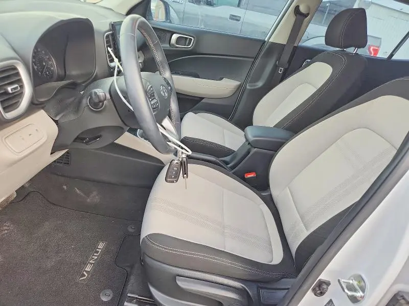 2022 HYUNDAI VENUE SEL  