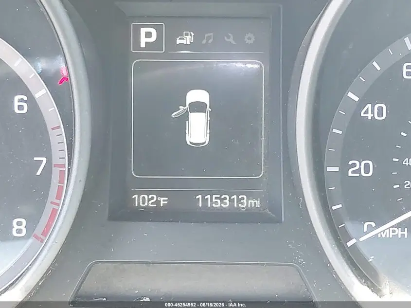 2018 HYUNDAI SANTA FE SE