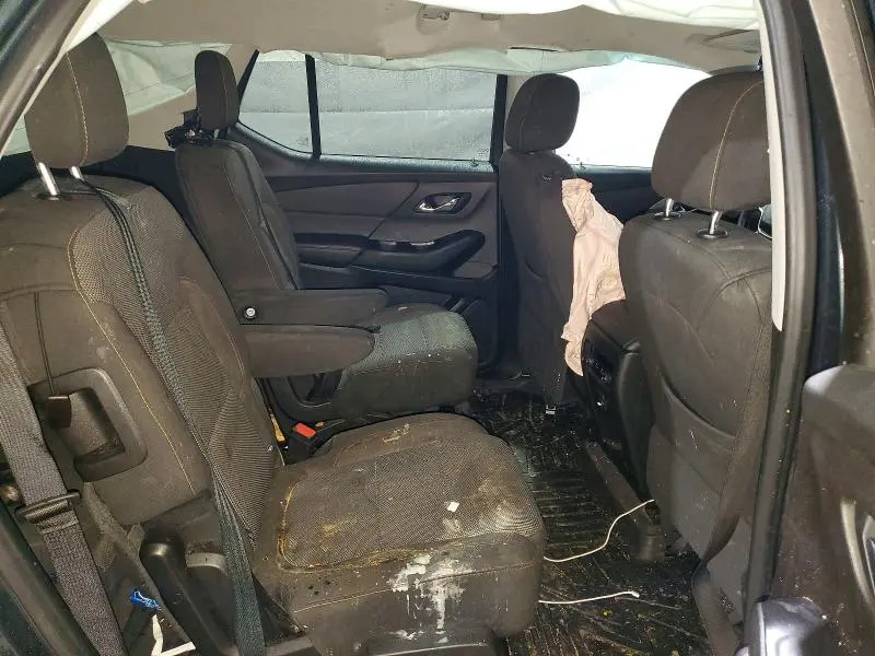 2018 CHEVROLET TRAVERSE LT  