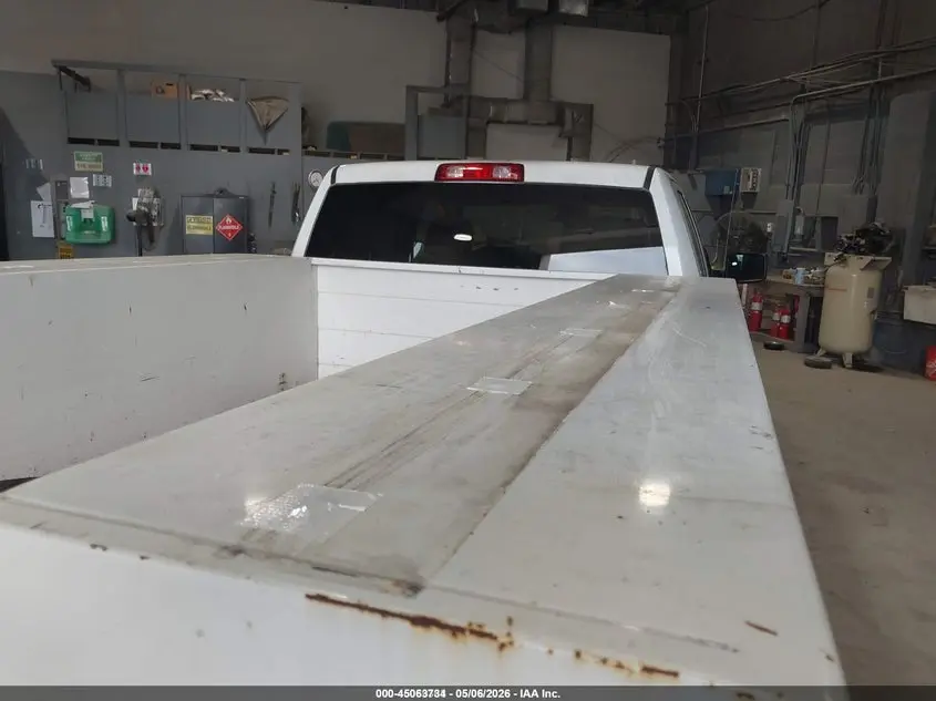2017 RAM 2500 TRADESMAN  4X2 8' BOX