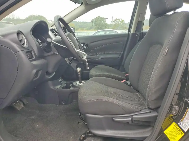 2019 NISSAN VERSA SV  