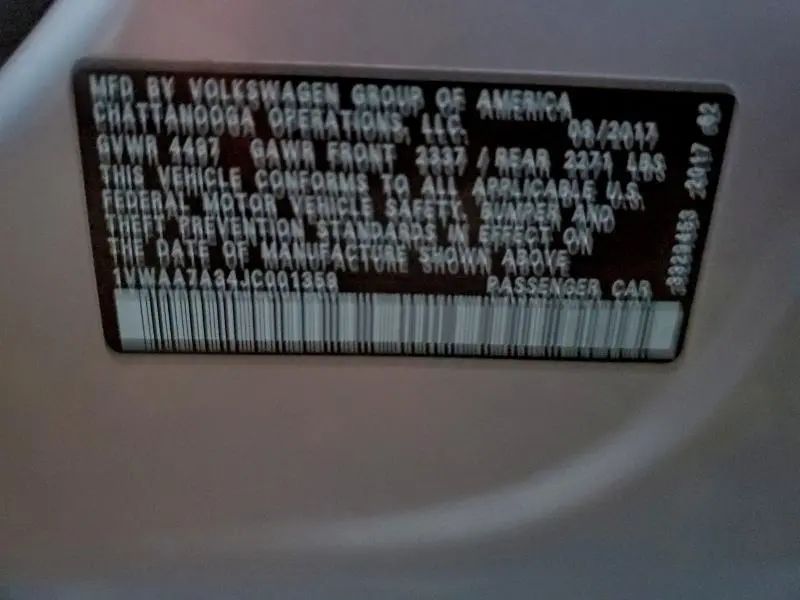 2018 VOLKSWAGEN PASSAT S  