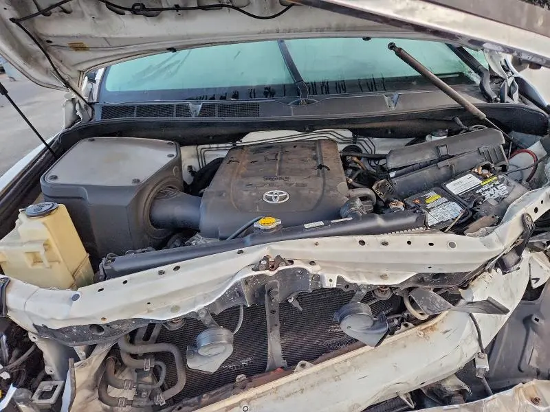 2012 TOYOTA TUNDRA CREWMAX SR5  