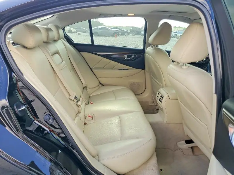 2016 INFINITI Q50 3.0T PREMIUM  