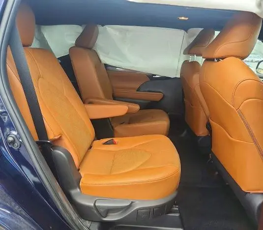 2020 TOYOTA HIGHLANDER PLATINUM  