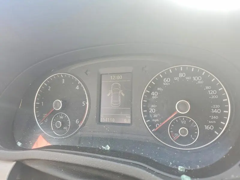 2015 VOLKSWAGEN PASSAT SE  