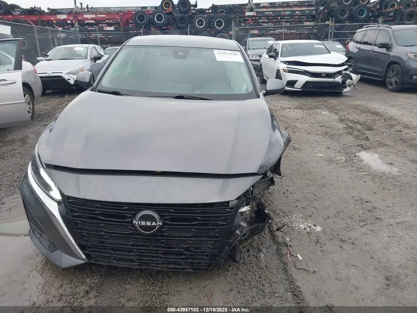 2024 NISSAN ALTIMA SV FWD