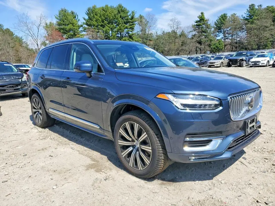 2023 VOLVO XC90 PLUS  