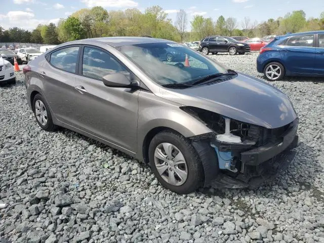 2016 HYUNDAI ELANTRA SE