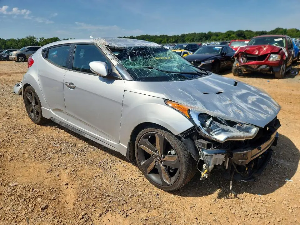 2015 HYUNDAI VELOSTER TURBO  
