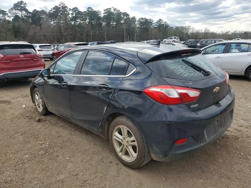 2017 CHEV CRUZE LT   
