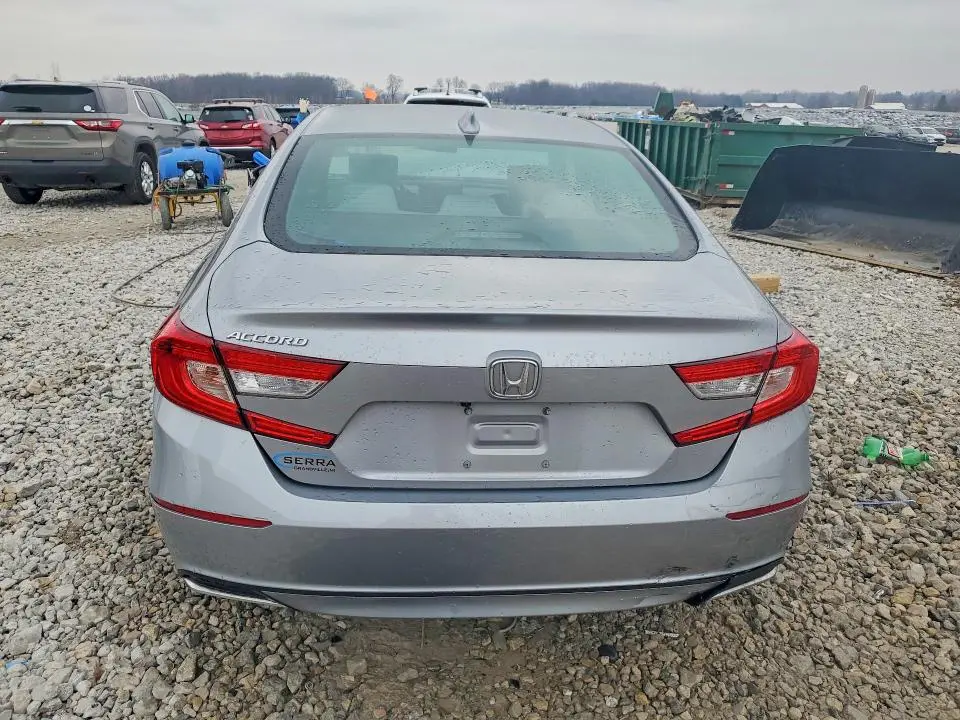 2018 HONDA ACCORD LX  