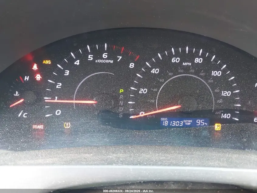 2011 TOYOTA CAMRY LE