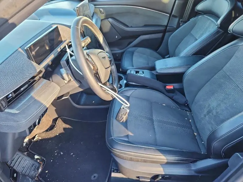 2024 FORD MUSTANG MACH-E GT  