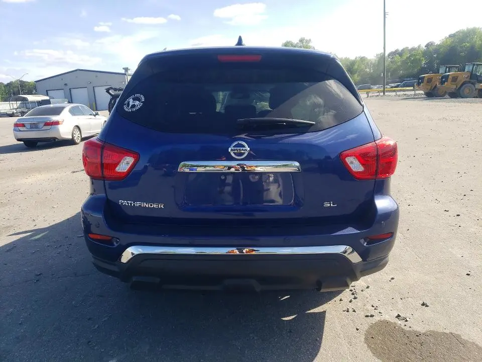 2020 NISSAN PATHFINDER SL  
