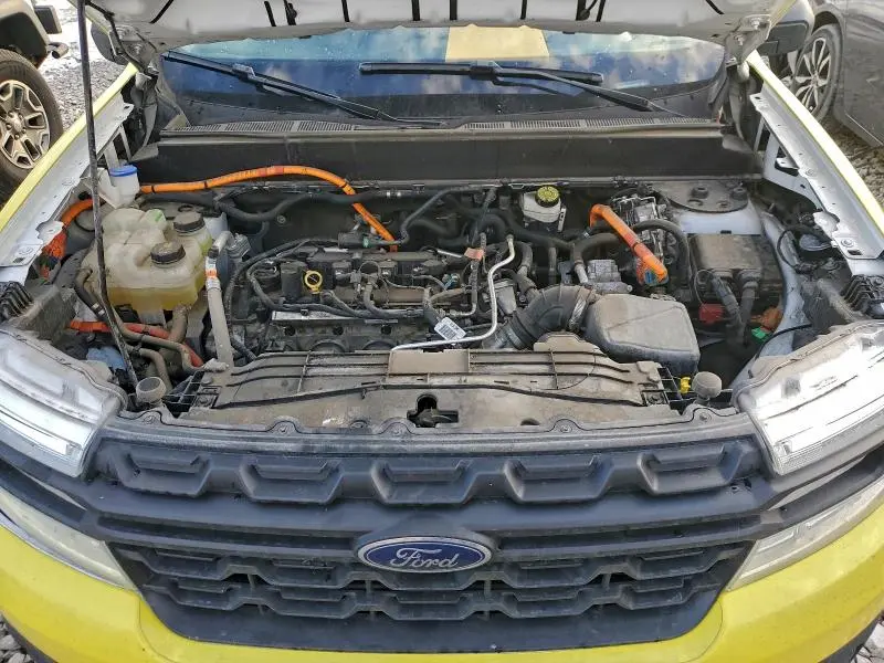 2023 FORD MAVERICK XL  