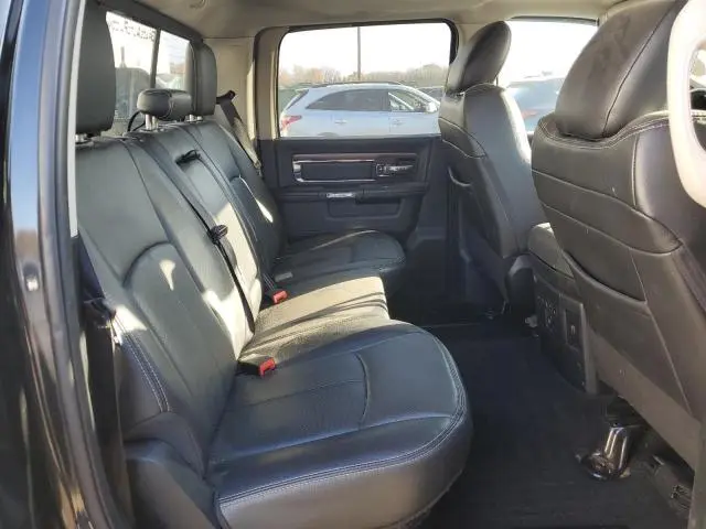 2018 RAM 1500 LARAMIE  